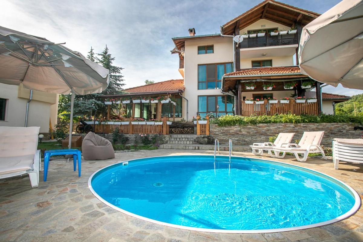 Vila Gardenia Gumoshtnik Zewnętrze zdjęcie