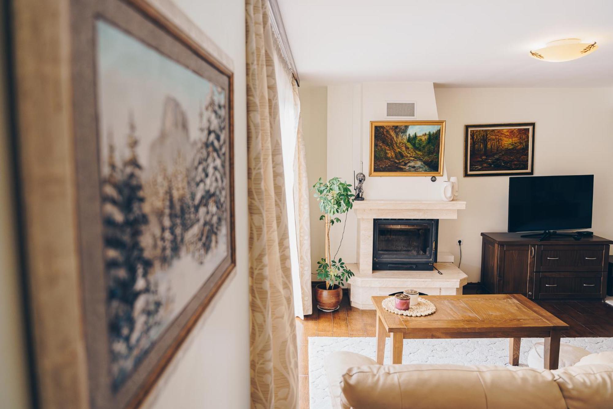Vila Gardenia Gumoshtnik Zewnętrze zdjęcie